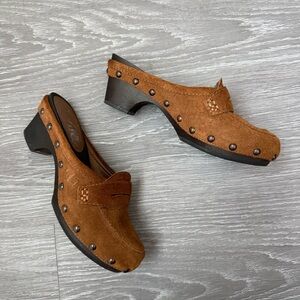 Y2K vintage Nine West Stylish Brown Suede Women's Clogs